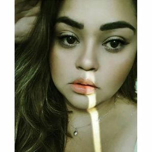 Meet your Posher, Luzana